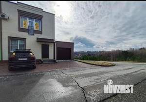 Таунхаус 99м², 2-этажный, на длительный срок,