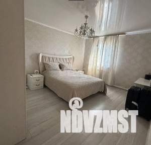 Дом 201м², 2-этажный, участок 3 сот.