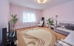 Дом 194м², 2-этажный, участок 15 сот.