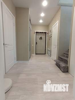 Дом 112м², 2-этажный, участок 6 сот.