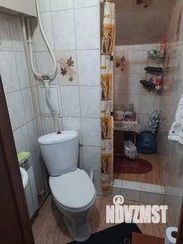 Коттедж 180м², 2-этажный, участок 10 сот.