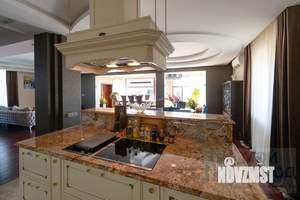 Коттедж 500м², 3-этажный, участок 16 сот.