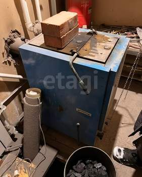 Дом 72м², 2-этажный, участок 10 сот.