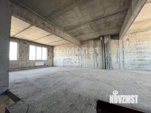 Таунхаус 235м², 3-этажный, участок 2 сот.