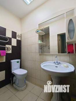 Коттедж 451м², 3-этажный, участок 15 сот.