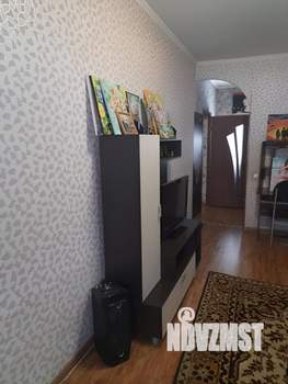 Коттедж 180м², 2-этажный, участок 10 сот.