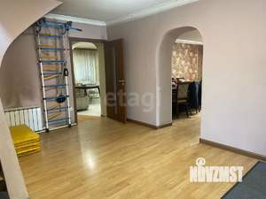 Дом 280м², 2-этажный, участок 7 сот.