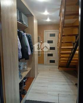 Дом 130м², 2-этажный, участок 10 сот.