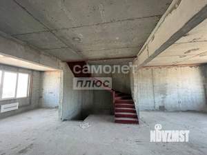 Таунхаус 235м², 3-этажный, участок 2 сот.