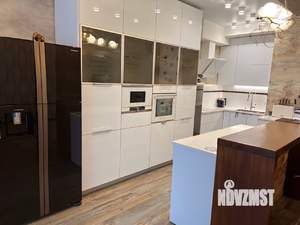 Таунхаус 274м², 4-этажный, участок 2 сот.