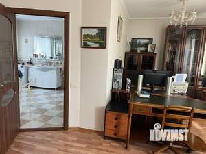 Коттедж 240м², 2-этажный, участок 9 сот.