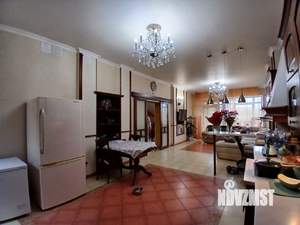 Коттедж 402м², 3-этажный, участок 33 сот.