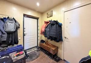 Дом 80м², 2-этажный, участок 10 сот.