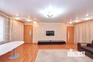 Дом 96м², 2-этажный, участок 6 сот.