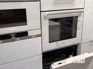 Таунхаус 274м², 4-этажный, участок 2 сот.