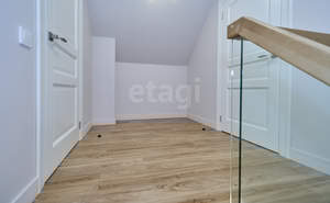 Дом 307м², 3-этажный, участок 10 сот.