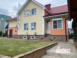 Коттедж 280м², 2-этажный, участок 11 сот.