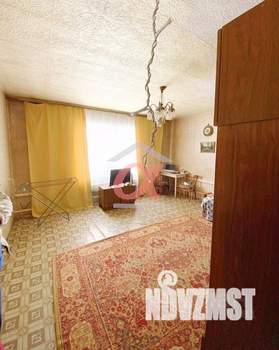 Дом 83м², 2-этажный, участок 4 сот.