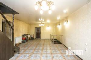 Дом 337м², 2-этажный, участок 15 сот.