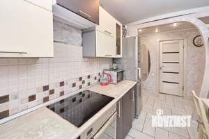 Дом 96м², 2-этажный, участок 6 сот.