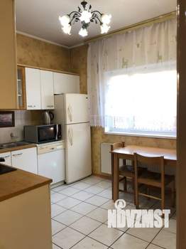 Коттедж 205м², 3-этажный, участок 10 сот.