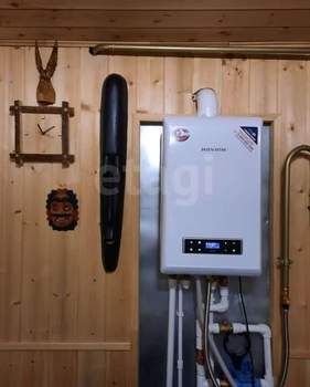 Дом 225м², 2-этажный, участок 6 сот.