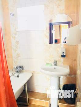 Дом 240м&sup2;, 2-этажный, посуточно, 