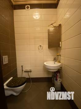 Таунхаус 300м&sup2;, 3-этажный, на длительный срок, 