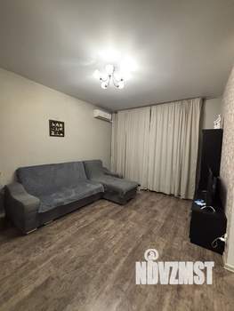 Таунхаус 90м², 2-этажный, на длительный срок, 