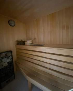 Дом 300м&sup2;, 2-этажный, на длительный срок, 