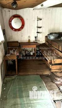 Дом 34м², 2-этажный, участок 8 сот.  