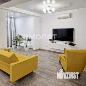 Таунхаус 116м², 2-этажный, участок 1 сот.  