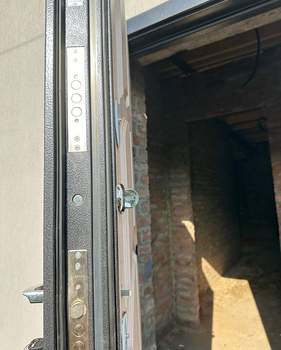 Дом 164м&sup2;, 2-этажный, участок 10 сот.  