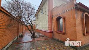 Дом 163м², 2-этажный, участок 9 сот.  
