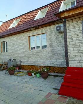 Дом 131м², 2-этажный, участок 10 сот.  