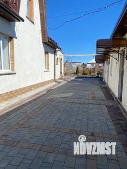 Коттедж 160м&sup2;, 2-этажный, участок 10 сот.  