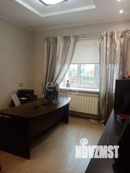 Дом 314м², 3-этажный, участок 10 сот.  