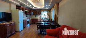 Дом 266м&sup2;, 2-этажный, участок 25 сот.  