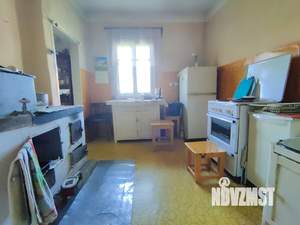 Дом 70м², 2-этажный, участок 8 сот.  