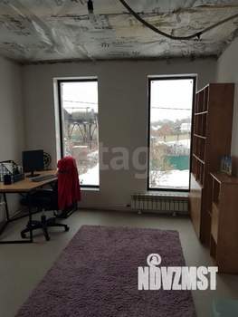 Дом 235м&sup2;, 4-этажный, участок 6 сот.  