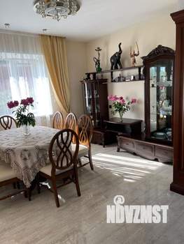 Коттедж 338м&sup2;, 3-этажный, участок 15 сот.  