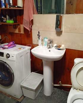 Дом 61м&sup2;, 1-этажный, участок 10 сот.  