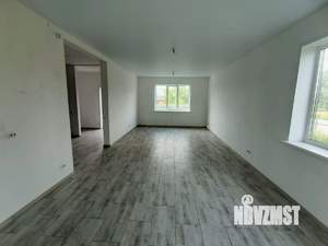 Коттедж 192м², 2-этажный, участок 10 сот.  