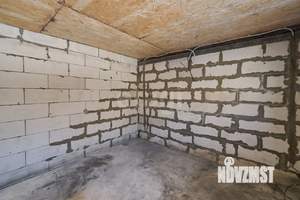 Дом 150м&sup2;, 2-этажный, участок 10 сот.  