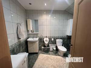 Коттедж 240м², 2-этажный, участок 9 сот.  