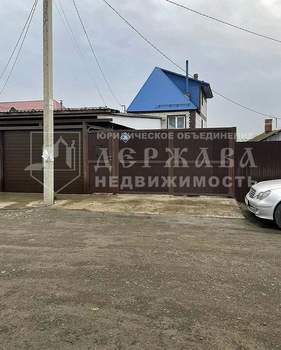 Дом 146м², 3-этажный, участок 5 сот.  