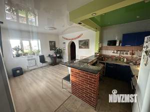 Коттедж 300м&sup2;, 2-этажный, участок 7 сот.  