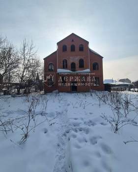 Дом 856м&sup2;, 5-этажный, участок 8 сот.  