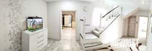 Коттедж 220м², 2-этажный, участок 10 сот.  