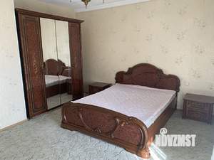 Коттедж 214м², 3-этажный, участок 13 сот.  